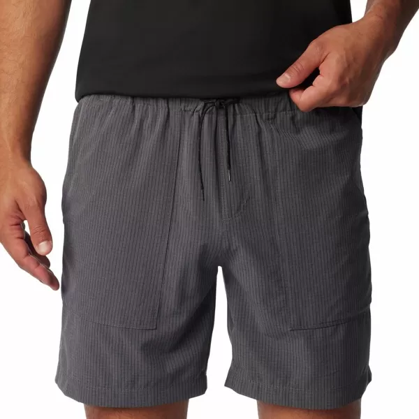 Columbia Men's Black Mesa Lightweight Short
