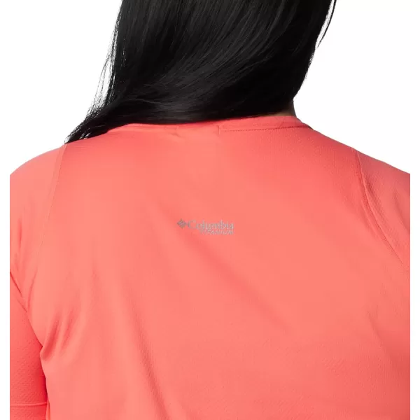 Columbia Women's Summit Valley Short Sleeve Crew