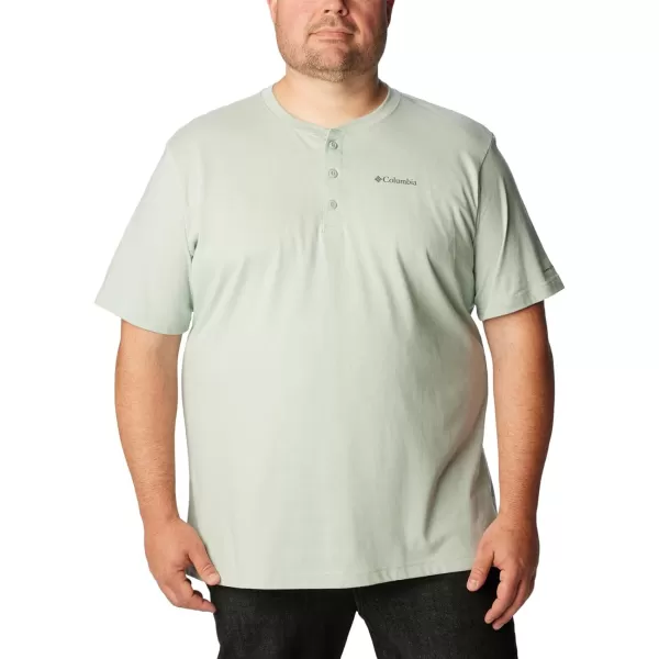 Columbia Men's Thistletown Hills Short Sleeve Henley
