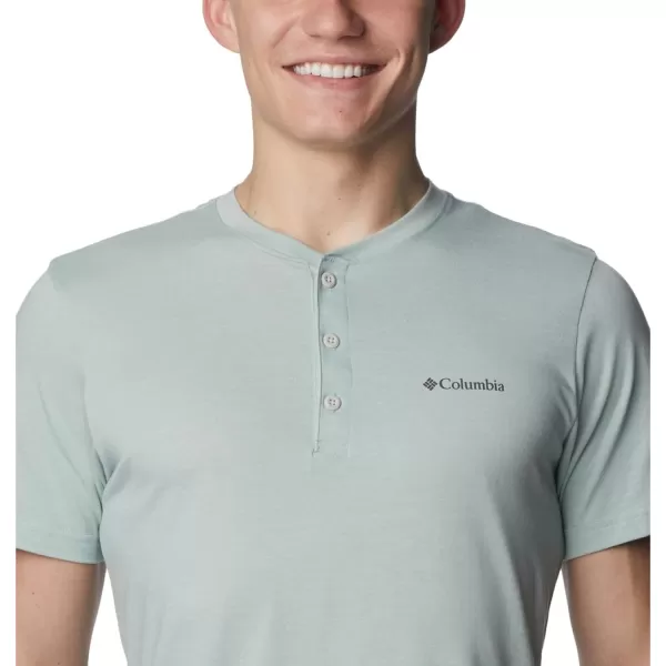 Columbia Men's Thistletown Hills Short Sleeve Henley