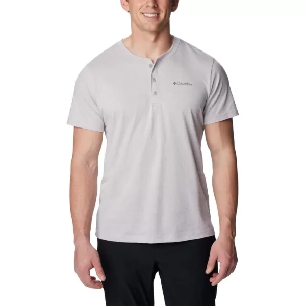 Columbia Men's Thistletown Hills Short Sleeve Henley
