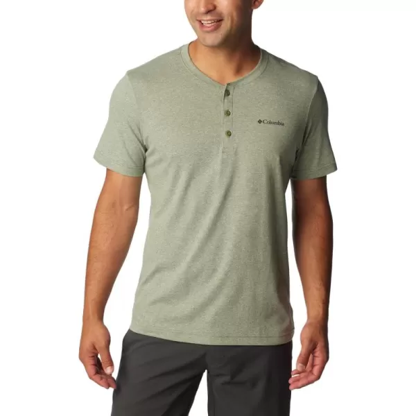 Columbia Men's Thistletown Hills Short Sleeve Henley