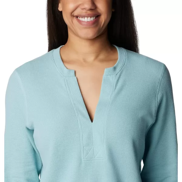 Columbia Women's Holly Hideaway Waffle Long Sleeve