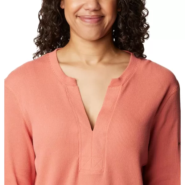 Columbia Women's Holly Hideaway Waffle Long Sleeve