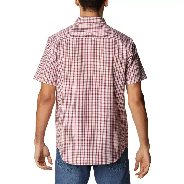 Columbia Men's Collegiate Rapid Rivers Short Sleeve Shirt