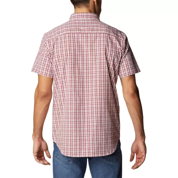 Columbia Men's Collegiate Rapid Rivers Short Sleeve Shirt