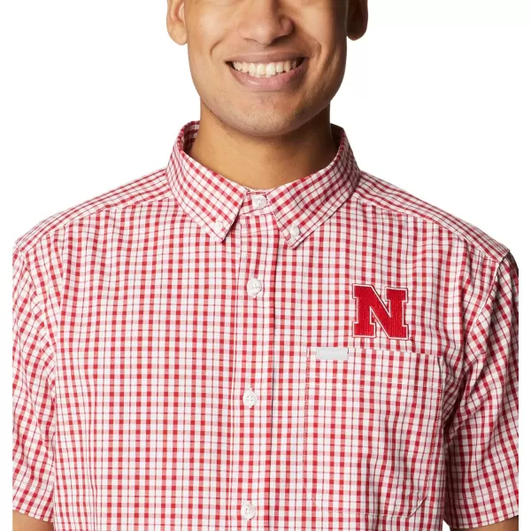 Columbia Men's Collegiate Rapid Rivers Short Sleeve Shirt