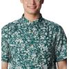 imageColumbia Mens Super Slack Tide Camp Shirt Short SleeveDark Ivy Kona Kalikimaka Print