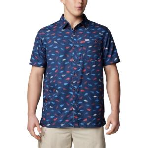 imageColumbia Mens Super Slack Tide Camp Shirt Short SleeveCollegiate Navy Stars N Stripes