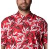 imageColumbia Mens Trollers Best Short Sleeve ShirtRed Hibiscus Tuna Paradise Print