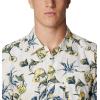 imageColumbia Mens Trollers Best Short Sleeve ShirtSun Glow Martini Marlin Print