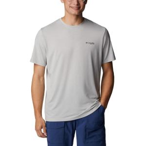 imageColumbia Mens PFG Fish Flag Tech Tee SsCool GreyBlack Gradient Graphic