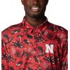 imageColumbia Mens Collegiate Super Terminal Tackle PoloNeb  Bright Red Dorado Isle Print