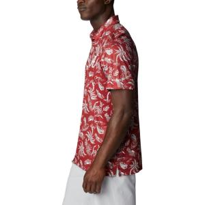 imageColumbia Mens Collegiate Super Terminal Tackle PoloAla  Red Velvet Dorado Isle Print