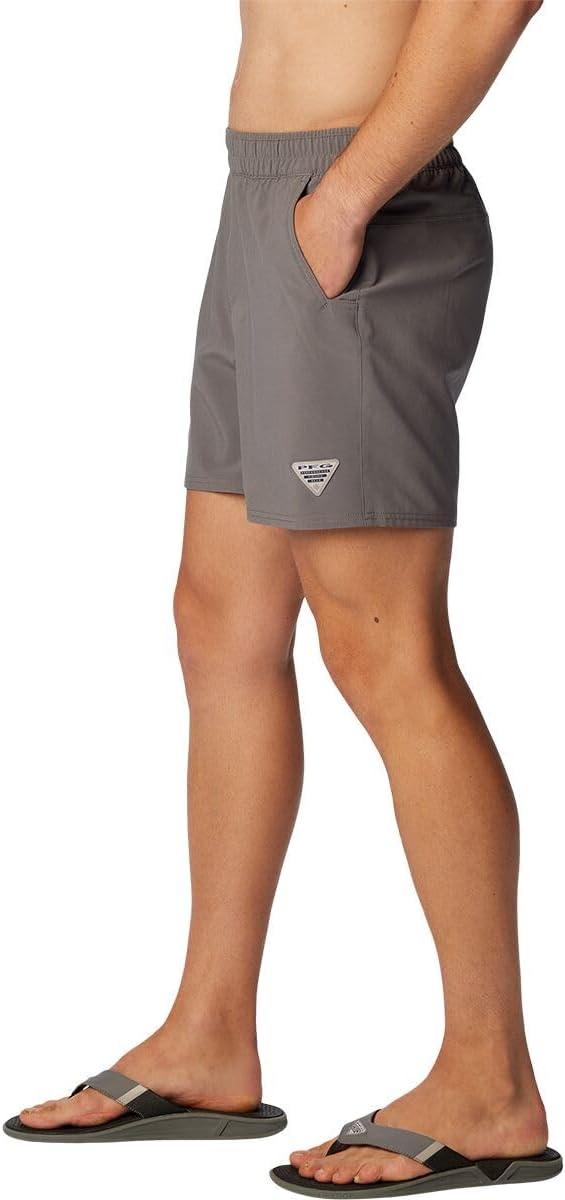 imageColumbia Mens Terminal Roamer Stretch ShortCity Grey