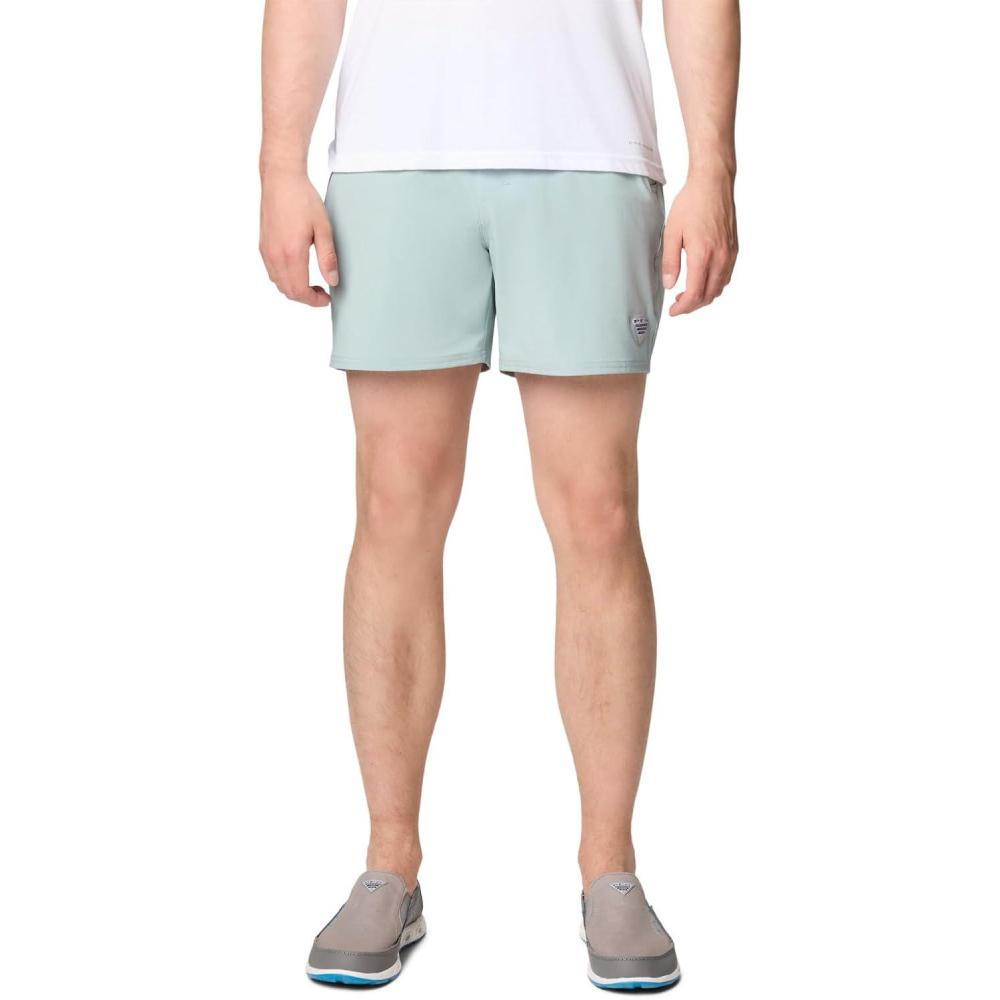 imageColumbia Mens Terminal Roamer Stretch ShortCrushed Blue