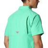 imageColumbia Mens PFG Slack Tide Camp ShirtWinter Green