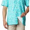 imageColumbia Mens Super Slack Tide Camp ShirtBright Aqua Marlin Palms Print