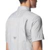 imageColumbia Mens Super Slack Tide Camp ShirtCool Grey Trout N About Print
