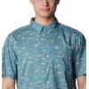 imageColumbia Mens Super Slack Tide Camp ShirtTranquil Teal Tailfins Print